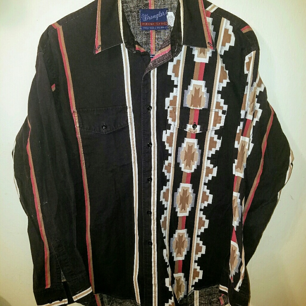 Wrangler Black and Brown Patterned Casual Button Down Shirt